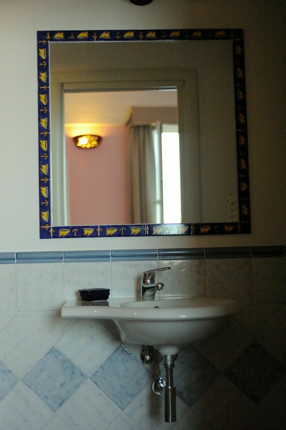 Il Porticciolo Di Amalfi